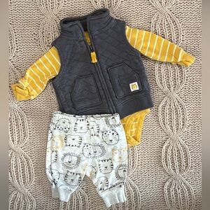 3-piece set (vest + long-sleeve + pants) | Newborn | Carter’s